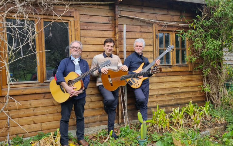 Trio musiciens guitaristes Alain Genty Jean-Félix Lalanne et Soïg Sibéril