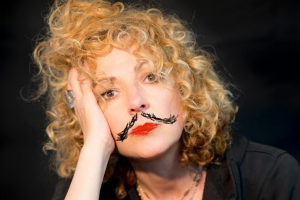 Hi 'ni eo Molière - photos site 600x400px