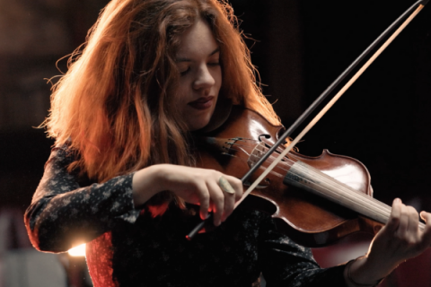 Photo de Yohna Saïdé au violon